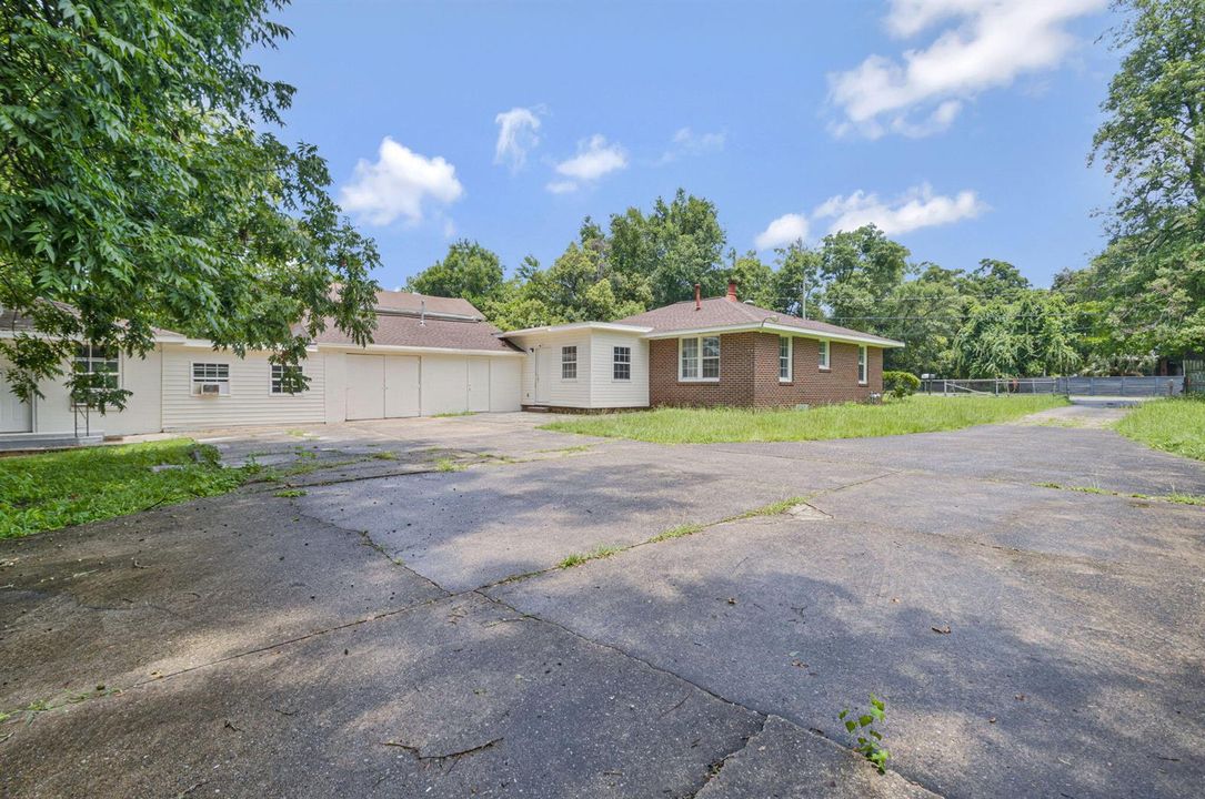 9-web-or-mls-3031-w-jackson-st