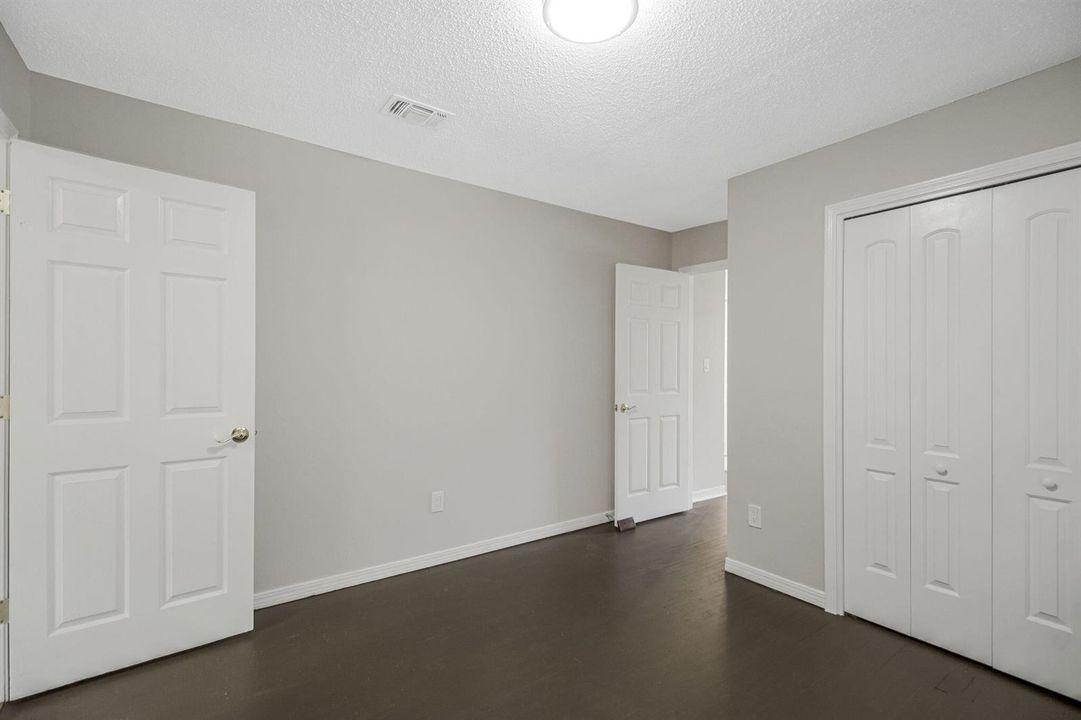 41-web-or-mls-3031-w-jackson-st