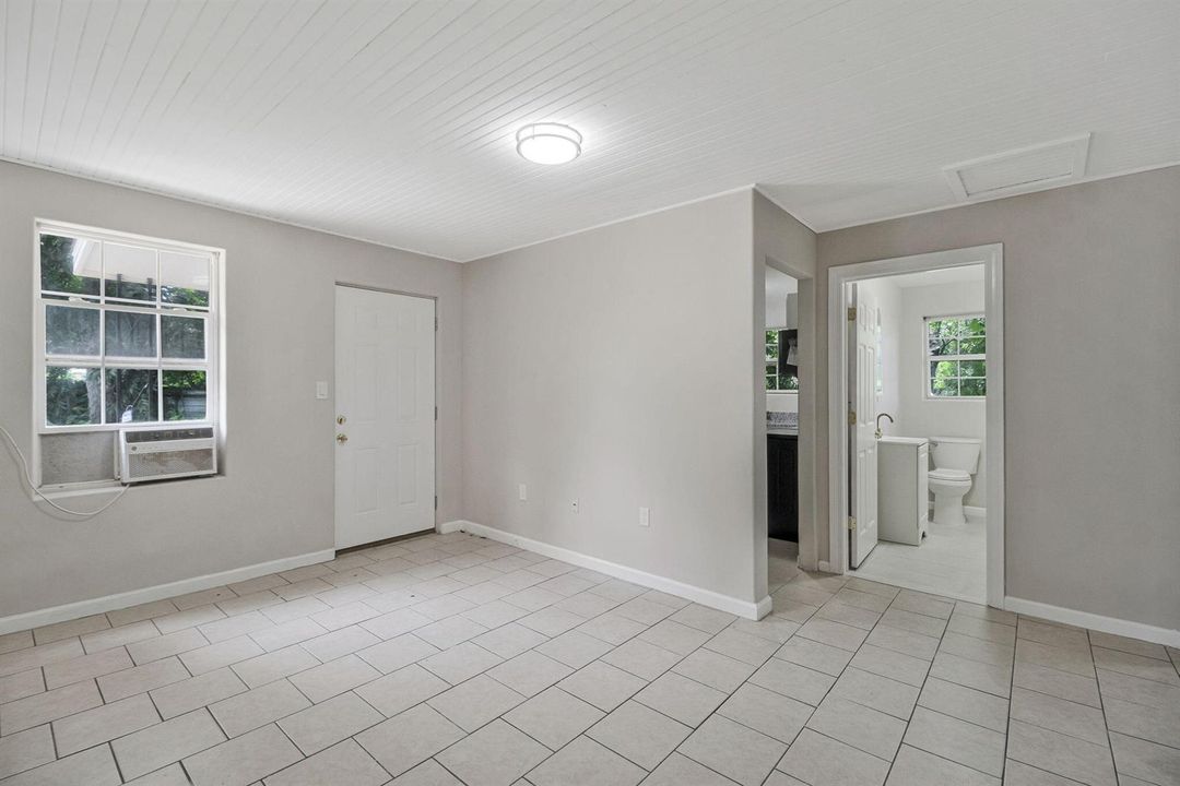 22-web-or-mls-3031-w-jackson-st