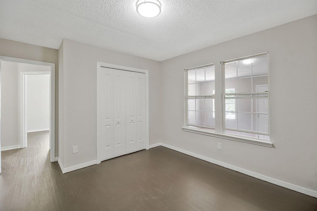 40-web-or-mls-3031-w-jackson-st