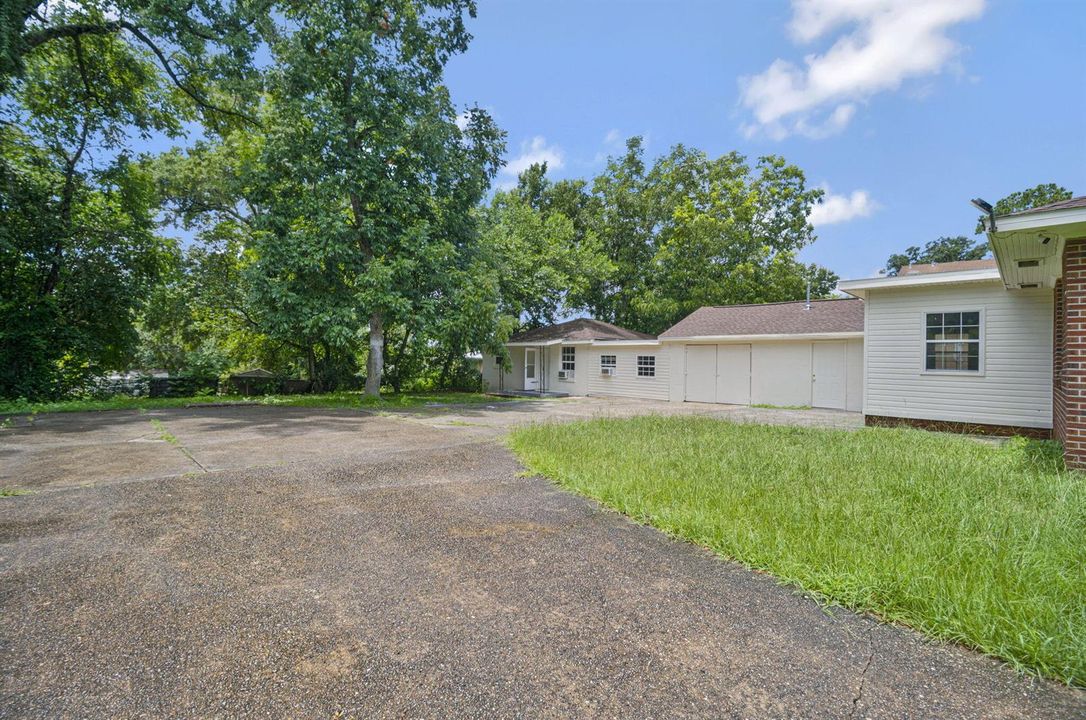 7-web-or-mls-3031-w-jackson-st