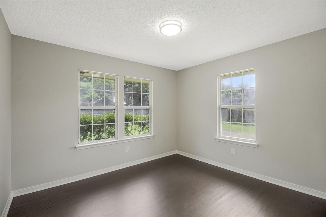 46-web-or-mls-3031-w-jackson-st