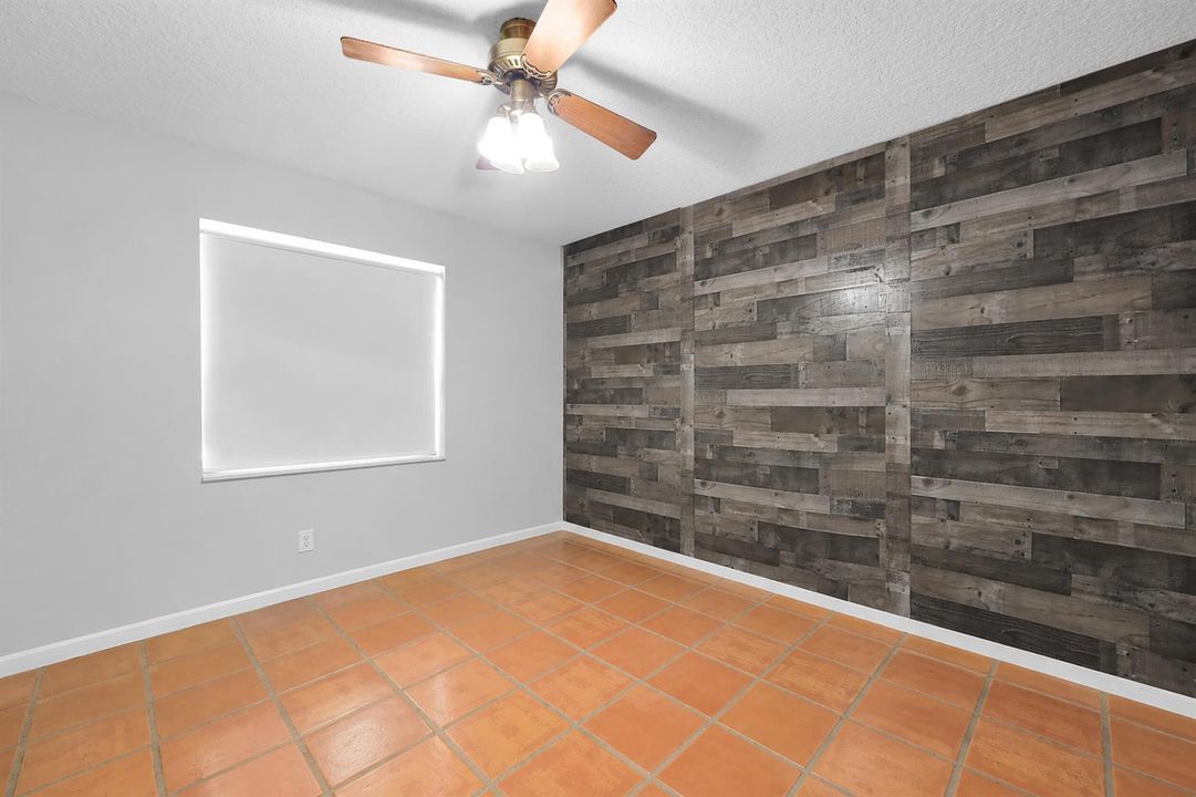 15921 80TH Lane N,