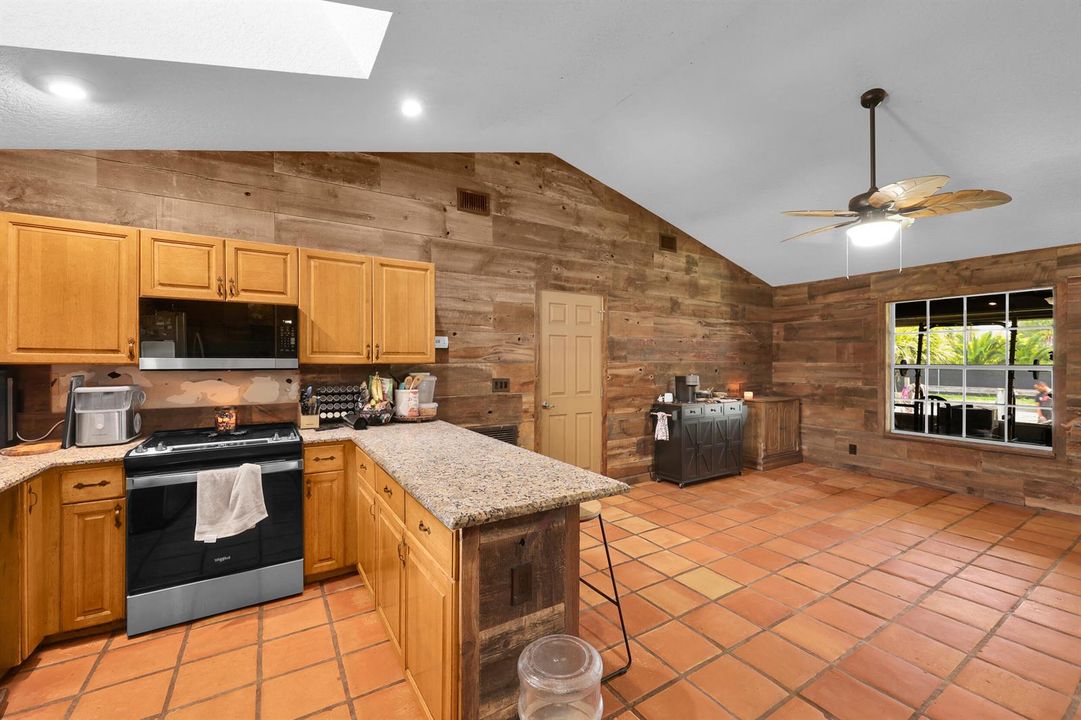 15921 80TH Lane N,