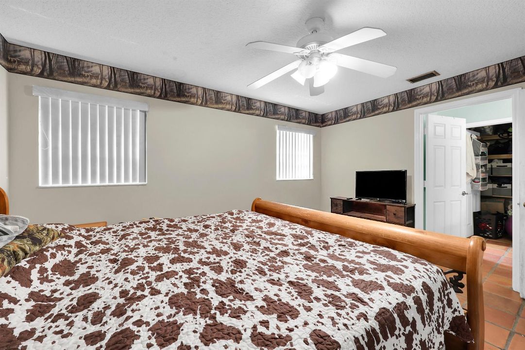 15921 80TH Lane N,