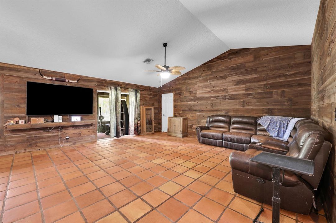 15921 80TH Lane N,