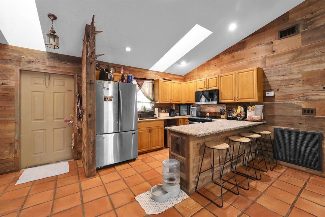 15921 80TH Lane N,