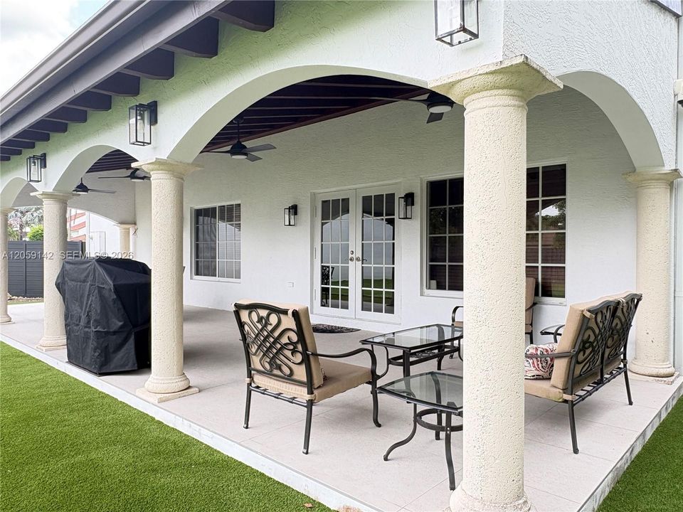 Large covered terrace