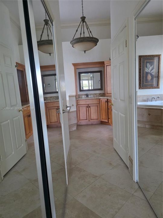 entrance to master bath