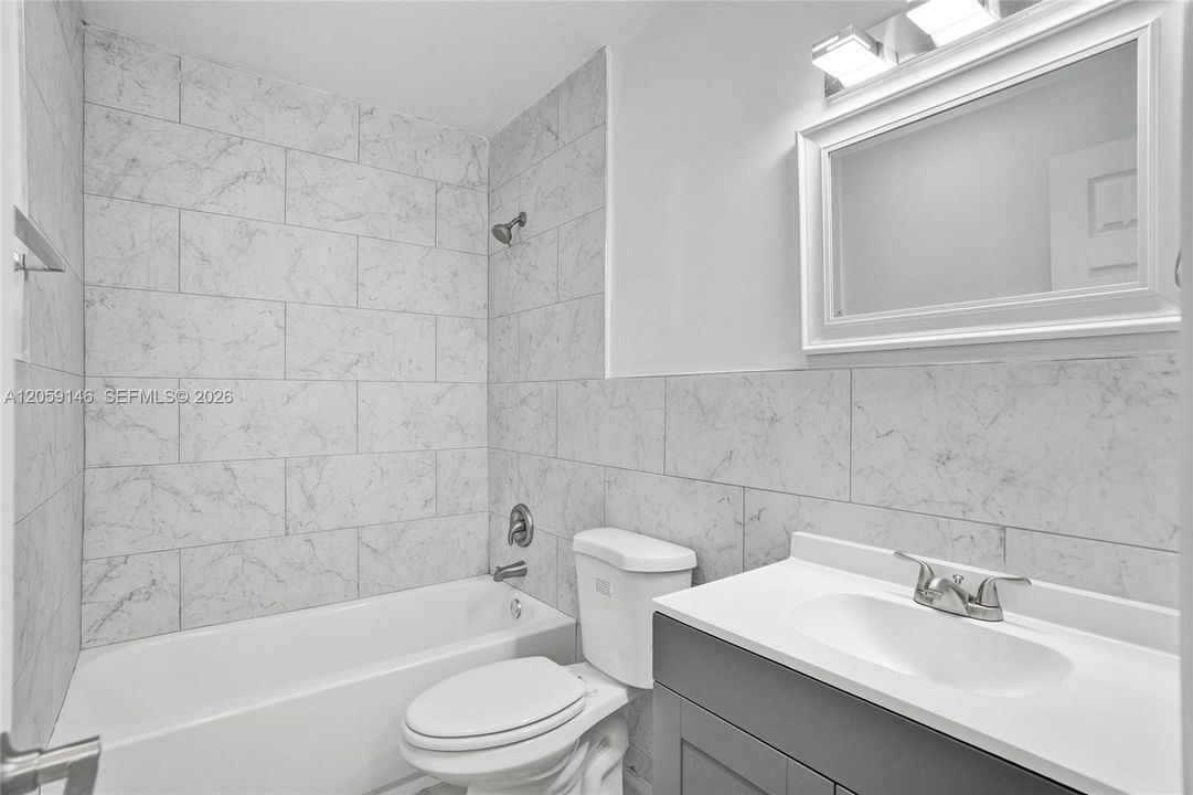 В аренду: $2,850 (3 спален, 1 ванн, 1100 Квадратных фут)