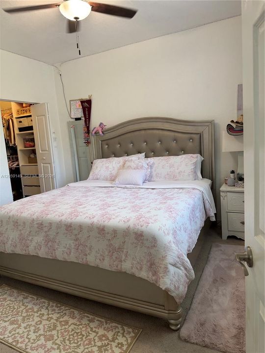 В аренду: $3,550 (3 спален, 2 ванн, 1605 Квадратных фут)
