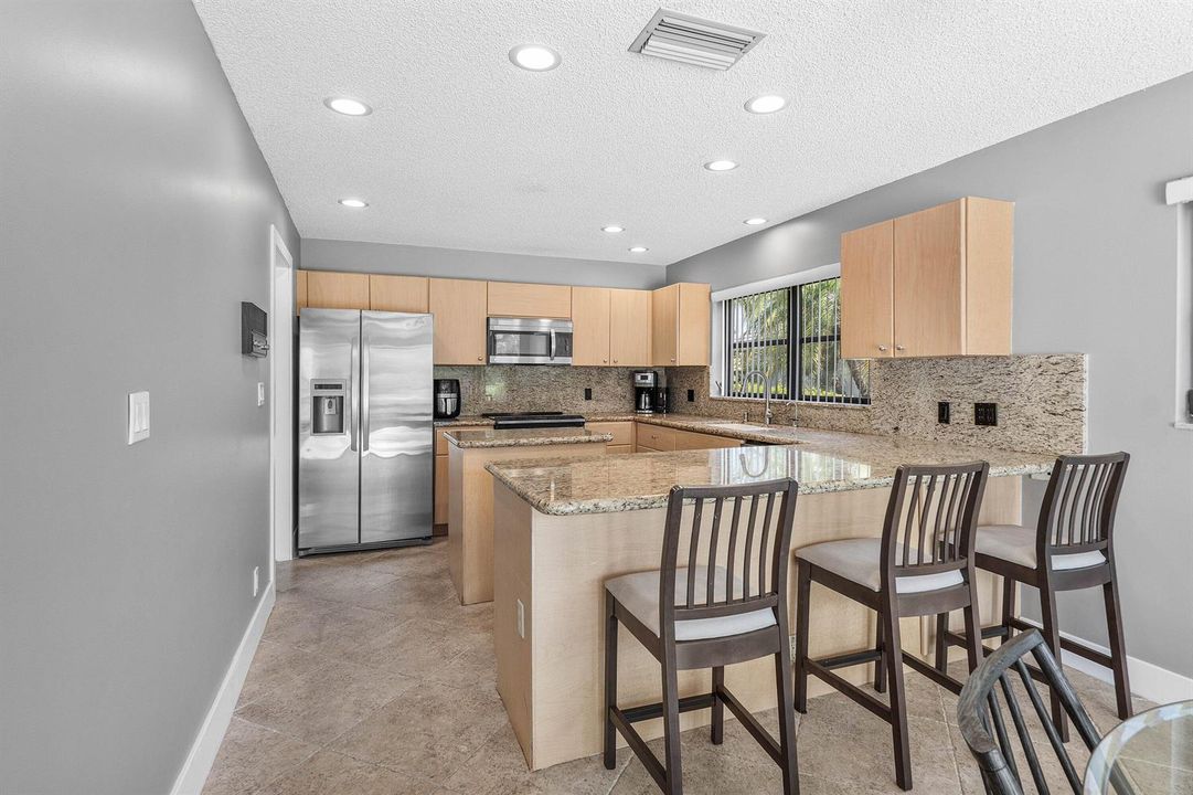 013-10891BocaWoodsLane-BocaRaton-FL-3342