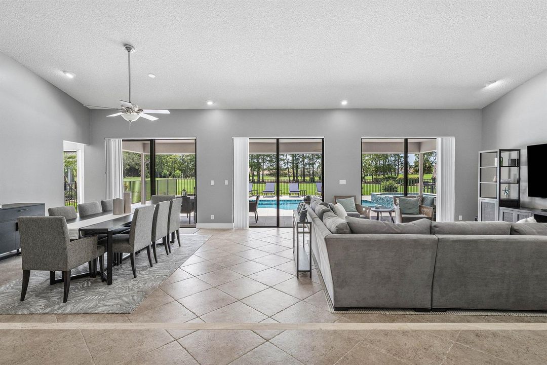 006-10891BocaWoodsLane-BocaRaton-FL-3342
