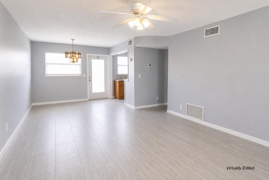 Living Dining-2192 NE 1st Way 103