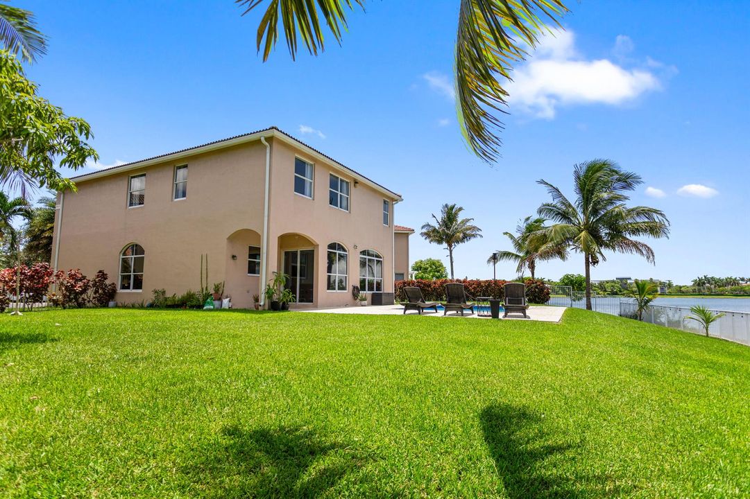 585A0474