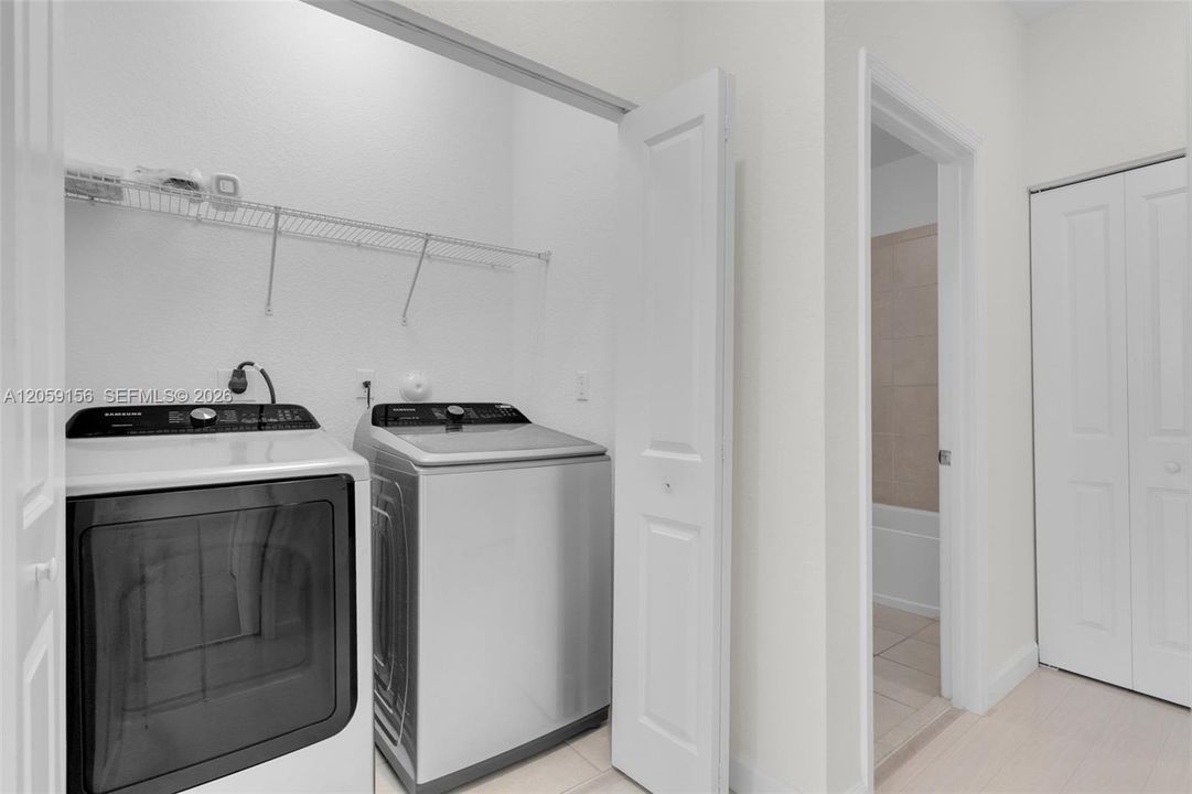На продажу: $459,000 (3 спален, 2 ванн, 1772 Квадратных фут)