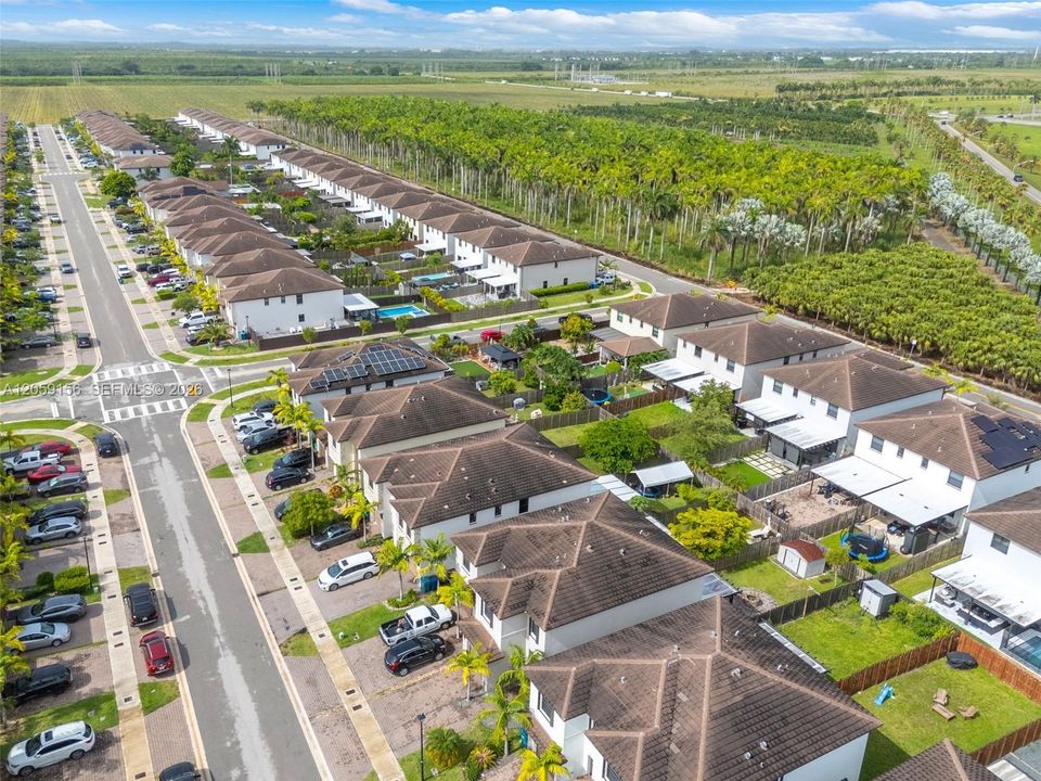 На продажу: $459,000 (3 спален, 2 ванн, 1772 Квадратных фут)