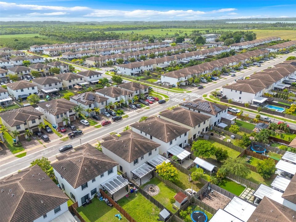 На продажу: $459,000 (3 спален, 2 ванн, 1772 Квадратных фут)