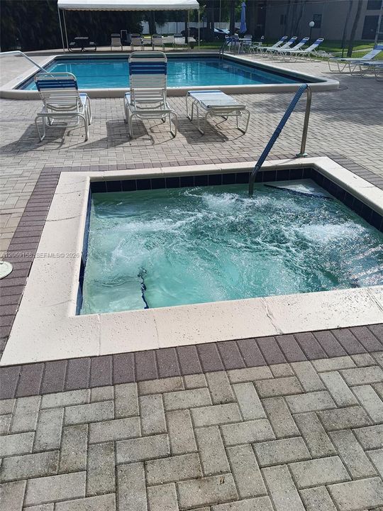 В аренду: $2,000 (2 спален, 2 ванн, 1010 Квадратных фут)