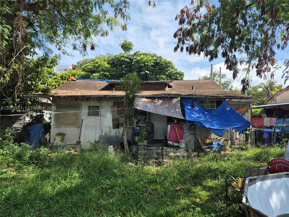 En Venta: $500,000 (2 camas, 1 baños, 1077 Pies cuadrados)