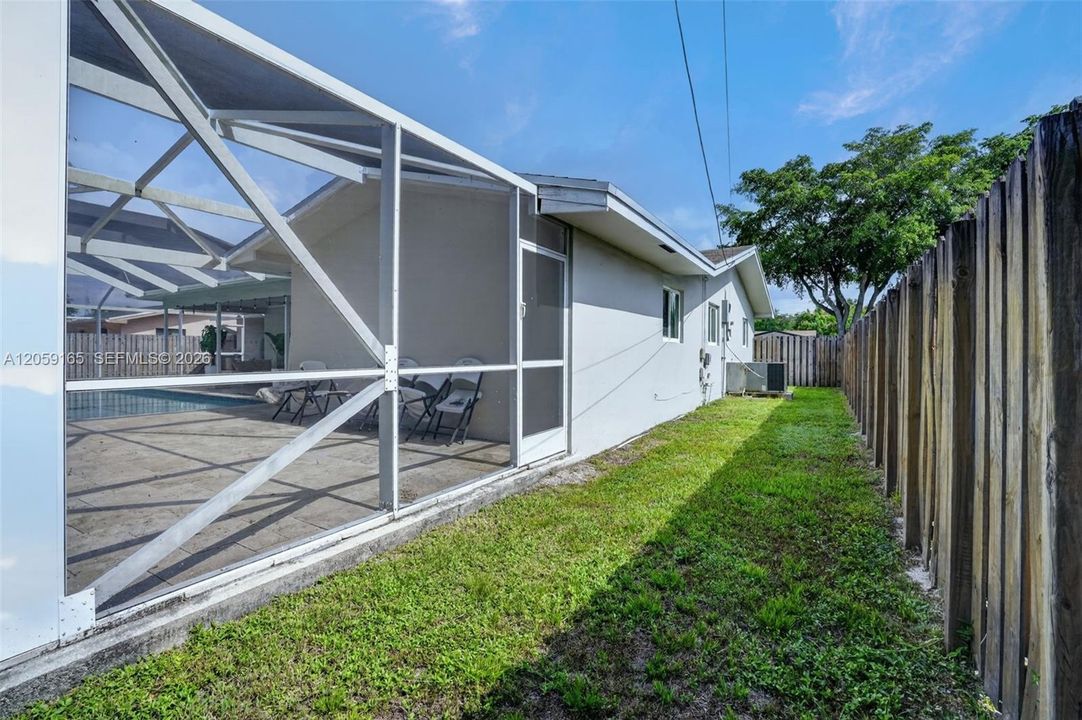 На продажу: $729,990 (3 спален, 2 ванн, 1774 Квадратных фут)