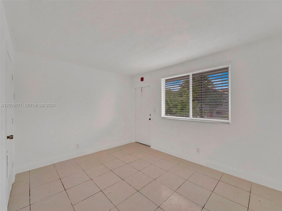В аренду: $1,700 (1 спален, 1 ванн, 785 Квадратных фут)