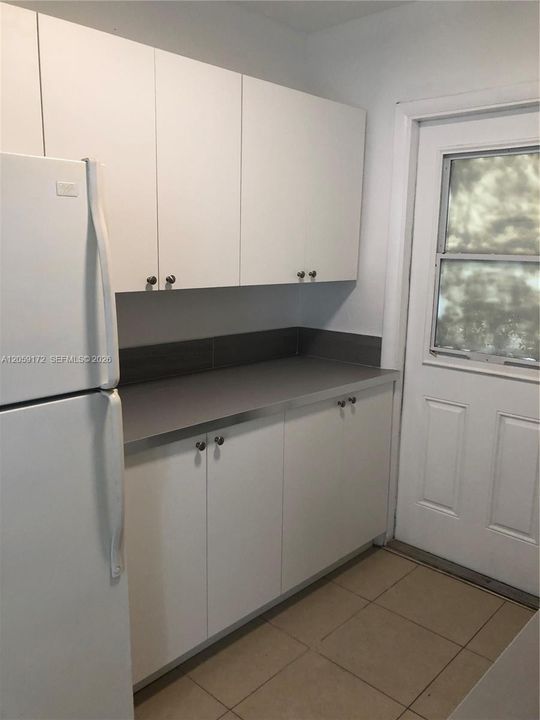 En Renta: $1,800 (2 camas, 1 baños, 1121 Pies cuadrados)
