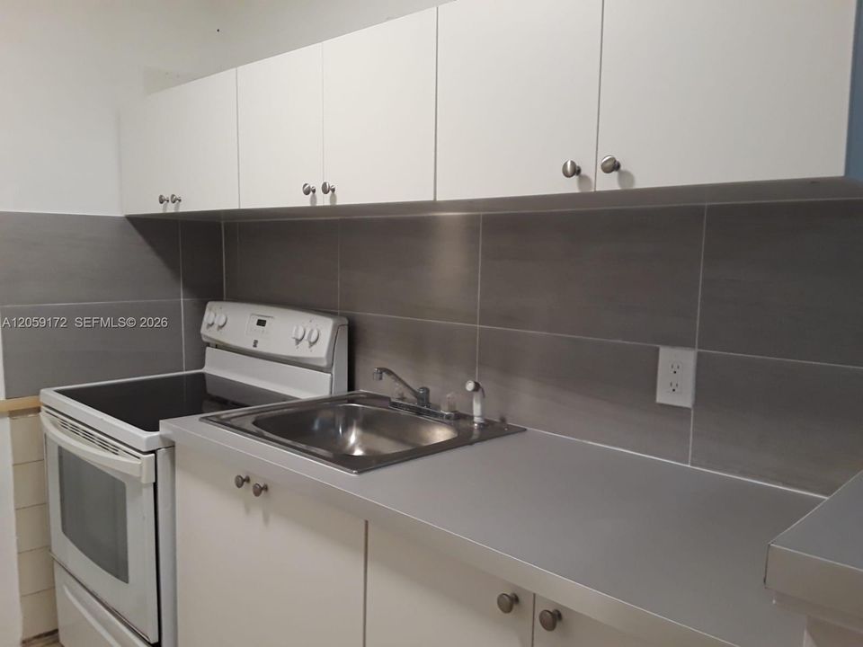 En Renta: $1,800 (2 camas, 1 baños, 1121 Pies cuadrados)