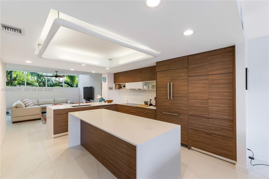 На продажу: $1,995,000 (3 спален, 2 ванн, 2300 Квадратных фут)