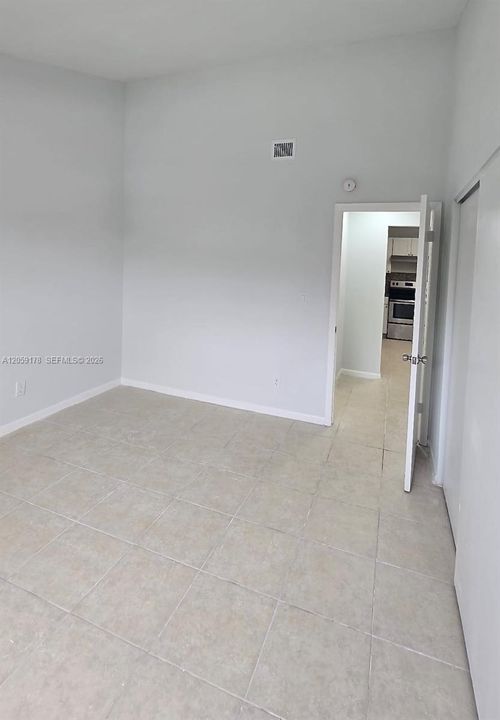В аренду: $1,994 (2 спален, 2 ванн, 1096 Квадратных фут)