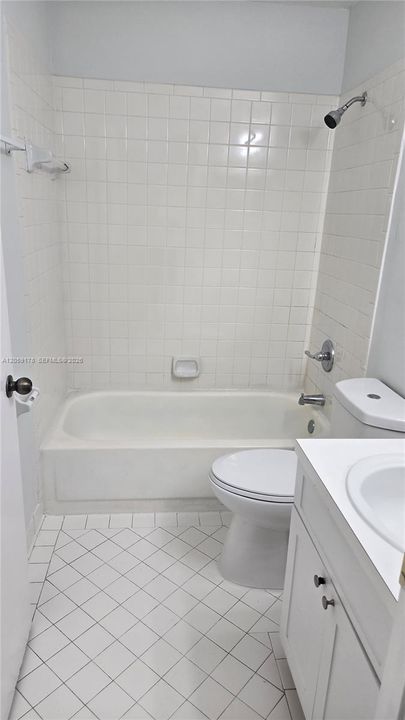 В аренду: $1,994 (2 спален, 2 ванн, 1096 Квадратных фут)