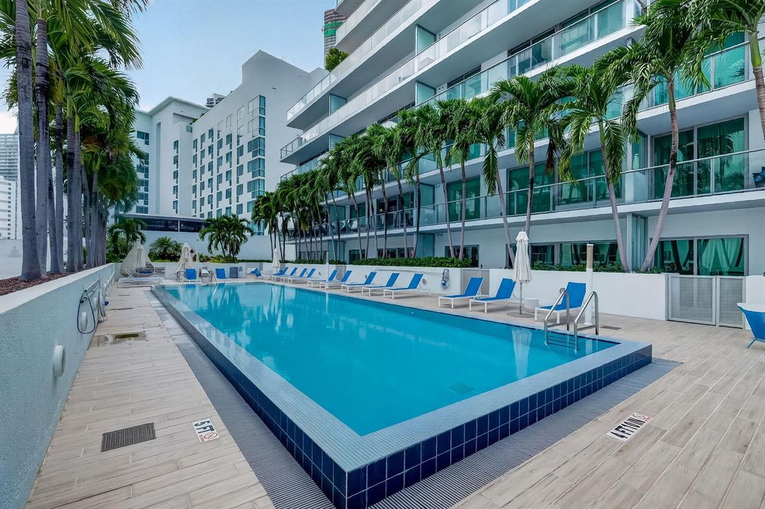 Pool 2