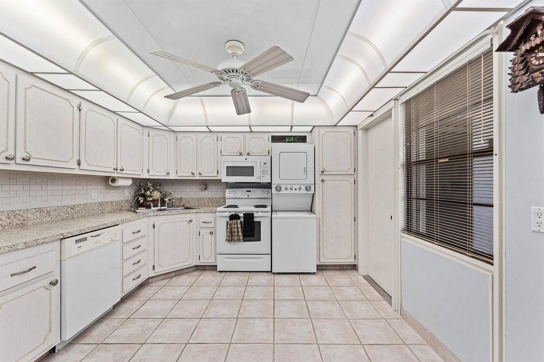 010-501Southwest11thPlace-412-BocaRaton-