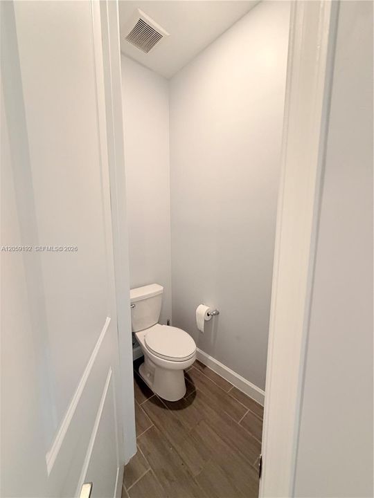 В аренду: $4,200 (3 спален, 2 ванн, 2179 Квадратных фут)