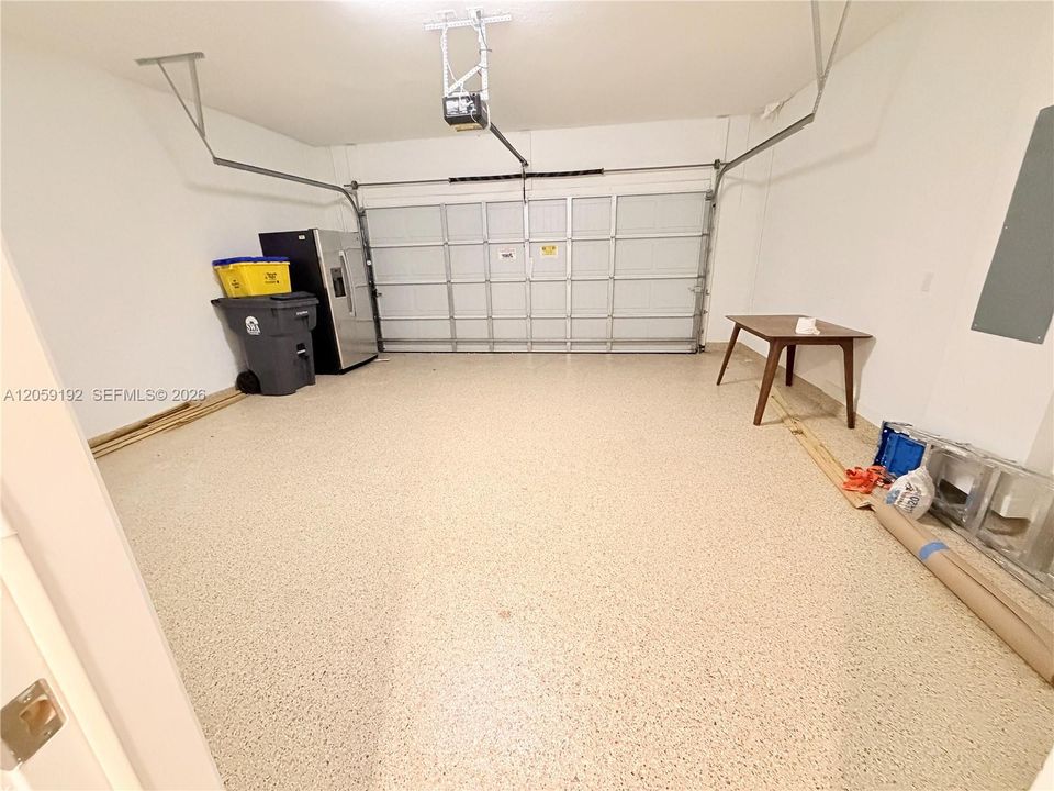 В аренду: $4,200 (3 спален, 2 ванн, 2179 Квадратных фут)