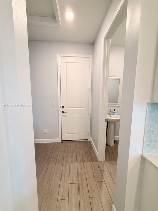 В аренду: $4,200 (3 спален, 2 ванн, 2179 Квадратных фут)