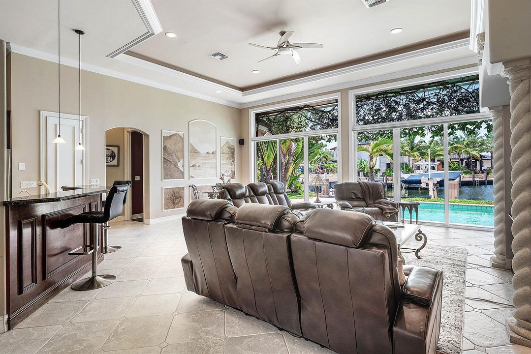 2761-NE-48-Ct-Lighthouse-Point-FL