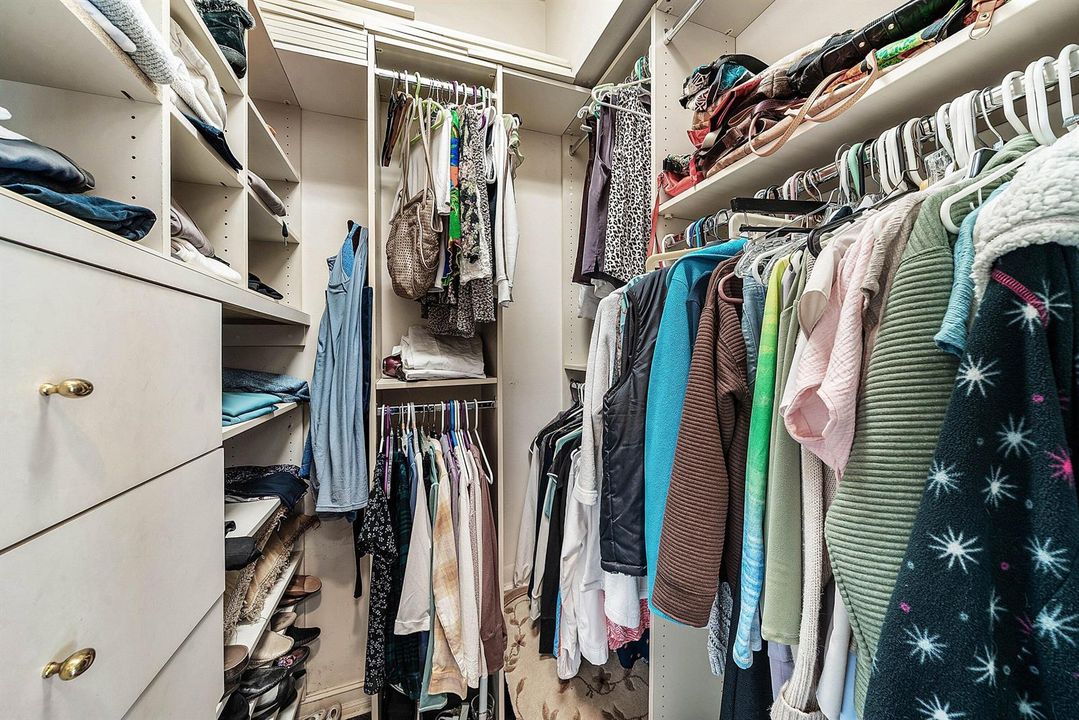 Walk In Closet