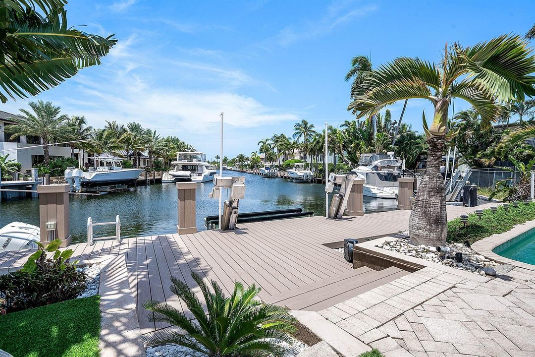 Dock
