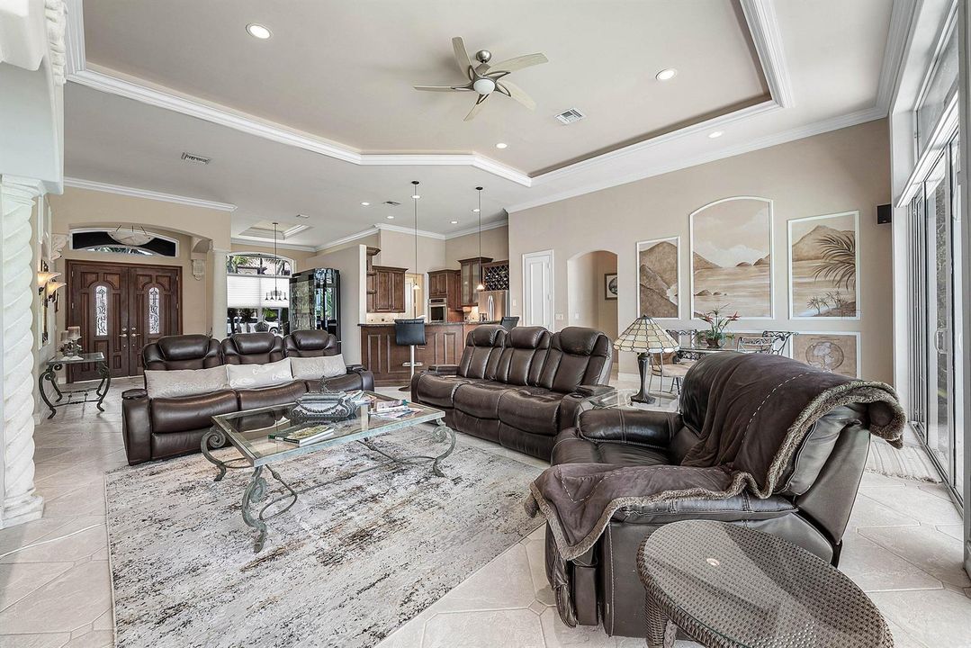 Living Room with 12-ft ceilings