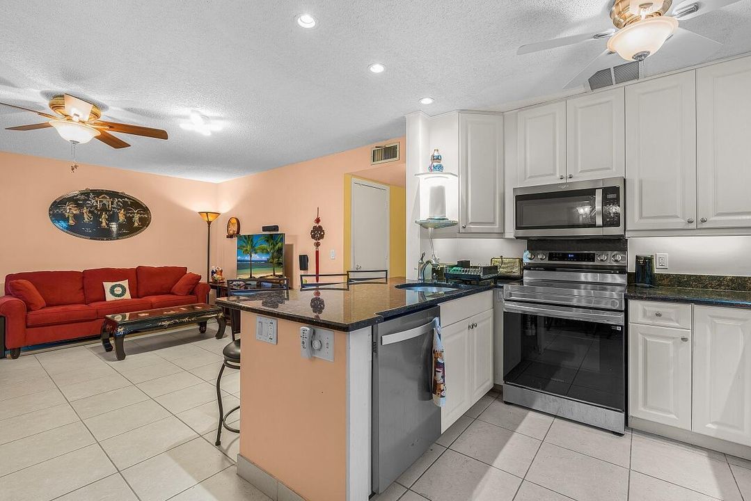 3-Vista-Gardens-Trail-Apt-106-HigMedia-0