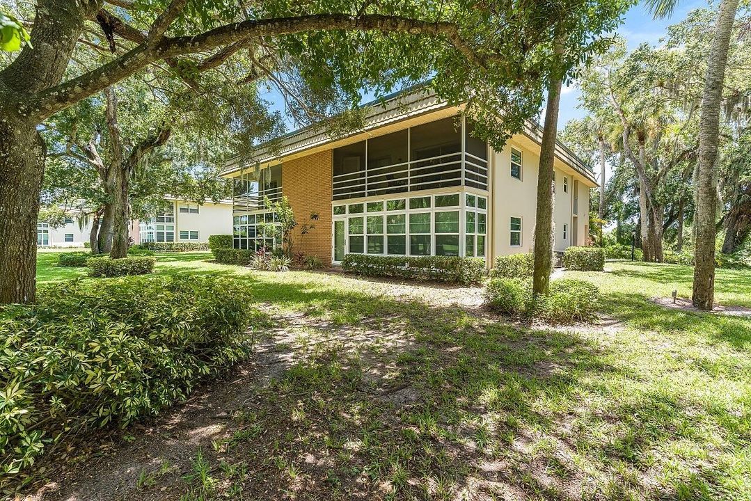 3-Vista-Gardens-Trail-Apt-106-HigMedia-0