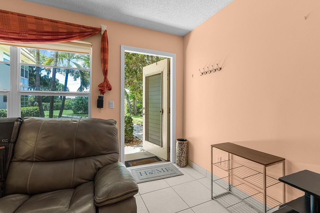 3-Vista-Gardens-Trail-Apt-106-HigMedia-0