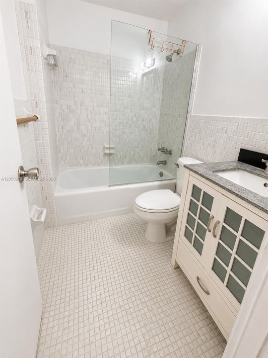 В аренду: $2,300 (2 спален, 2 ванн, 0 Квадратных фут)