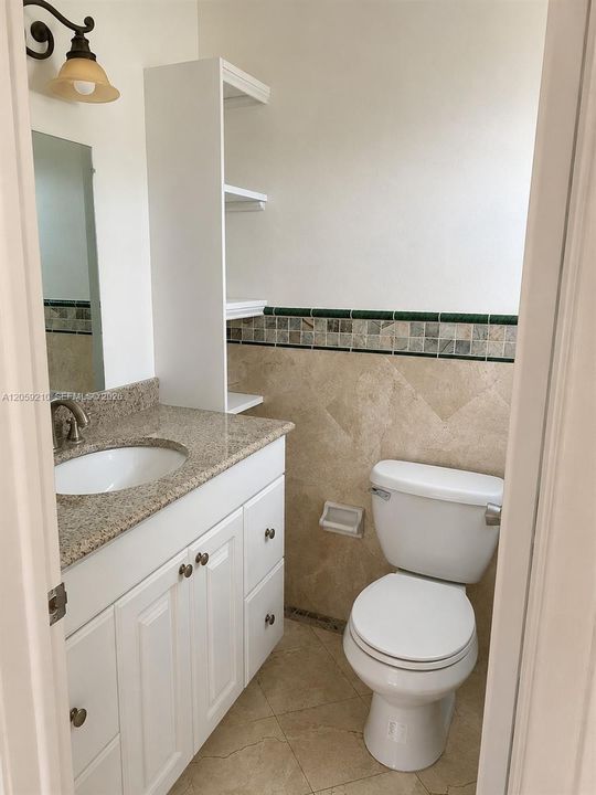 В аренду: $2,300 (2 спален, 2 ванн, 0 Квадратных фут)