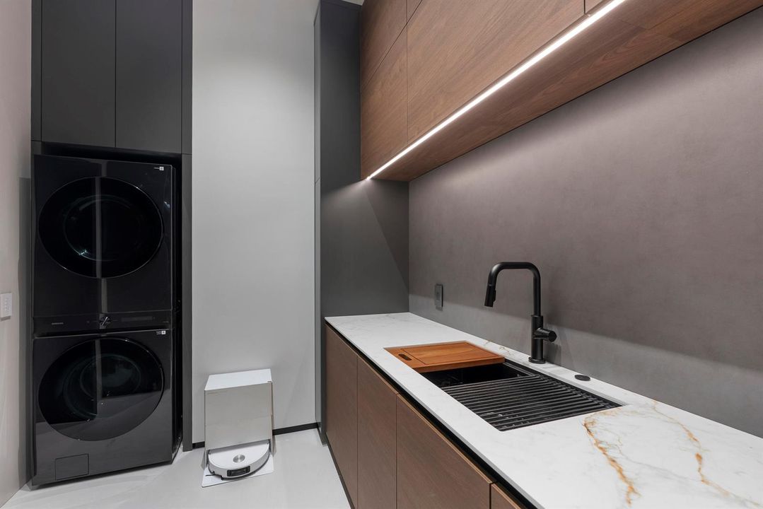 pantry2