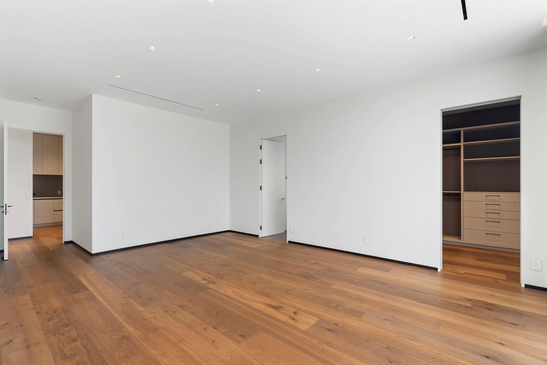 bedroom 5-1