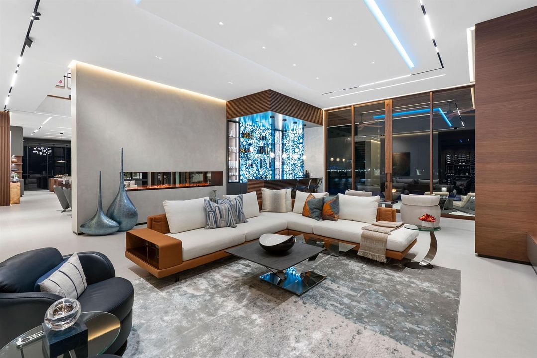 club-room7