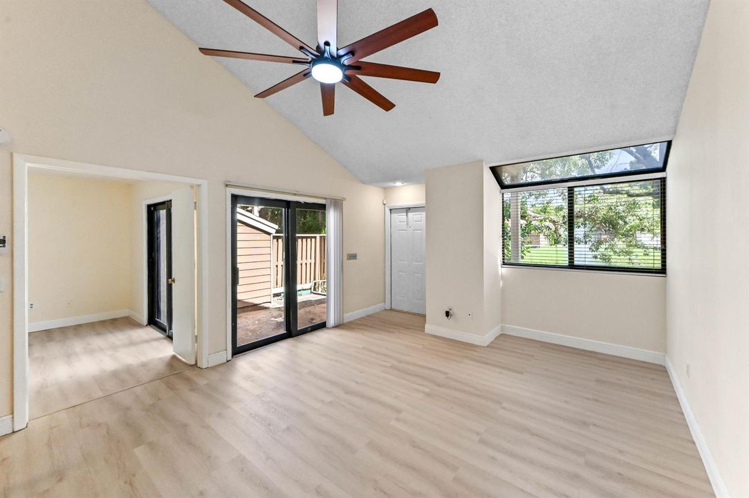 07 Living room 03