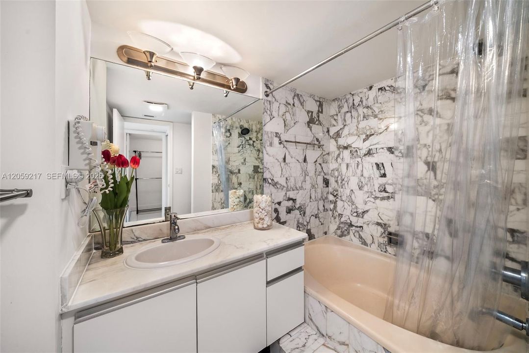 Main Bathroom